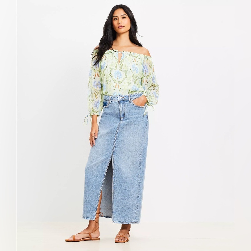 Loft Womens 10 31 skirt Denim Maxi Light Vintage Wash Jean split stretch pockets